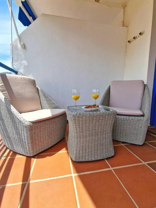 Acogedor Piso Con Terraza Y Parking! Benalmádena Exterior foto